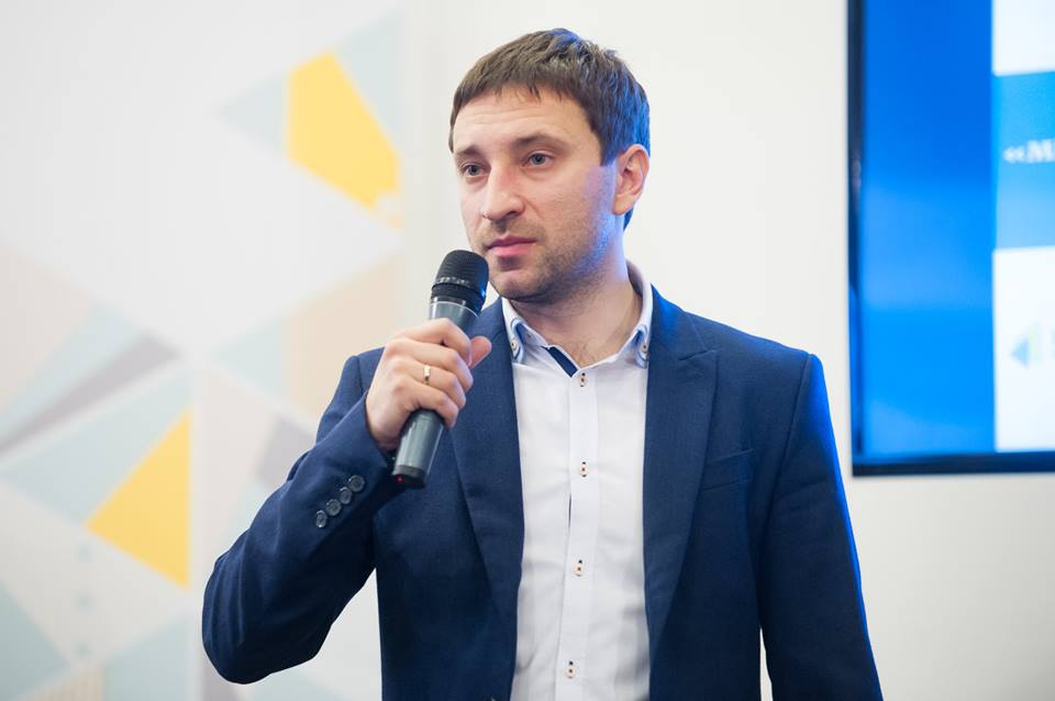 Руслан Калинин