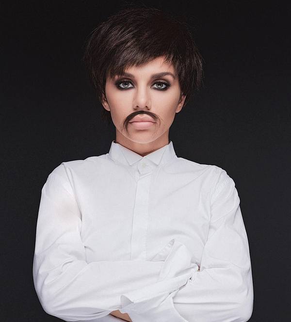 Седокова удивила кардинальной сменой имиджа 