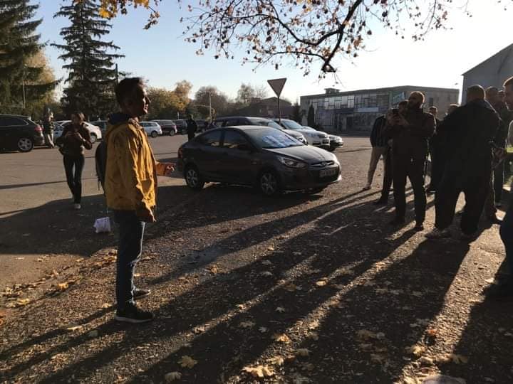 Гнап приехал на заседание облсовета, где решается вопрос газовых месторождений