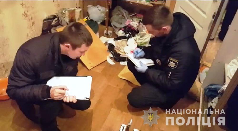 В квартире подозреваемого нашли орудие нападения