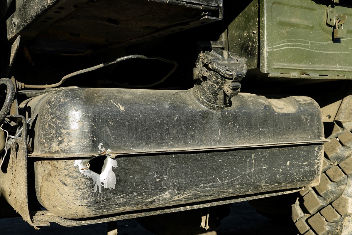 Грузовик ВСУ был подбит из противотанкового управляемого ракетного комплекса Фагот