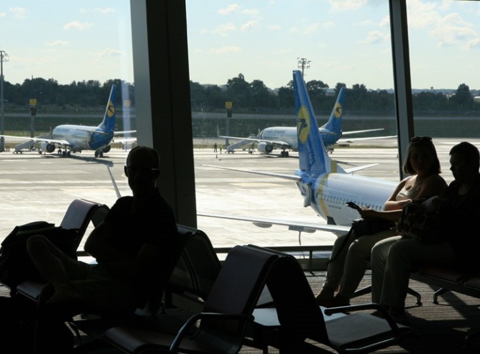 МАУ на треть сократила время посадки на свои рейсы