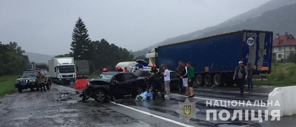 В ДТП на Львовщине погибли женщина и ребенок