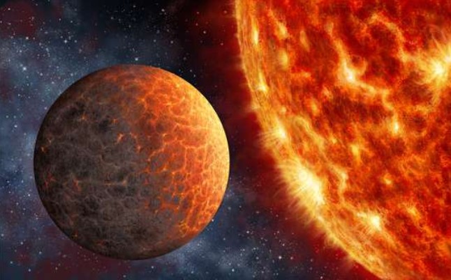 Суперземля у оранжевого карлика. Автор: Danielle Futselaar