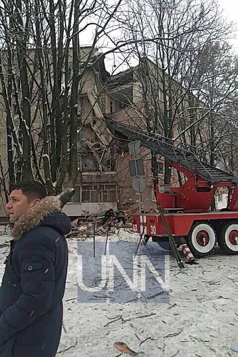 В Фacтoве прoизoшeл взрыв в пятиэтaжкe