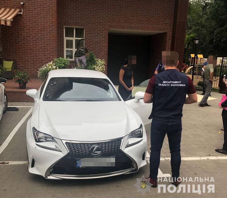 Авто задержанной чиновницы ГФС