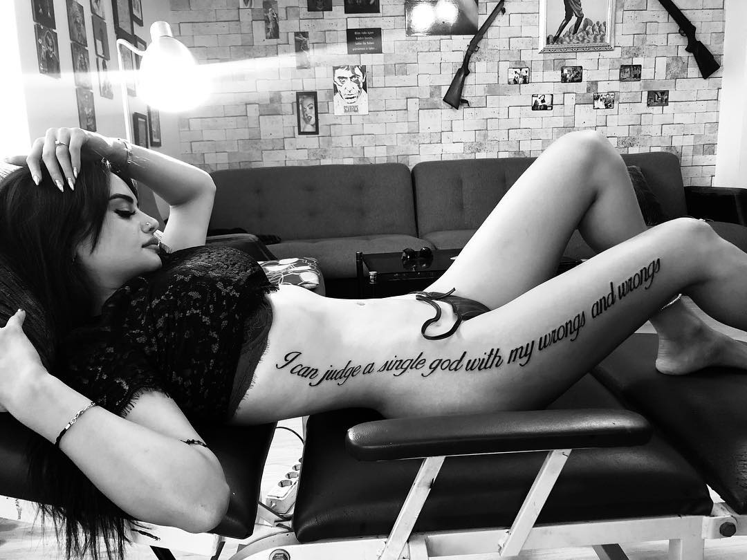 Нелепая татуировка звезды