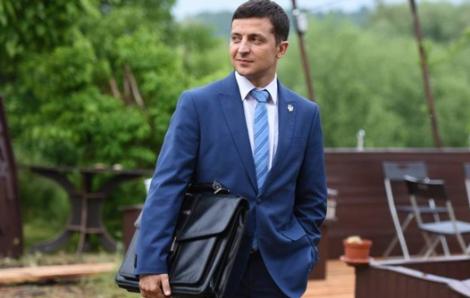 Парламент назначил дату инаугурации Зеленского