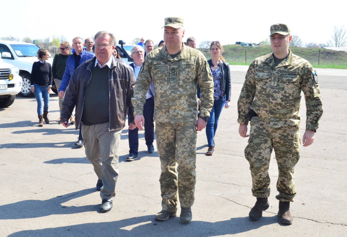 Министр обороны Дании посетил Донбасс