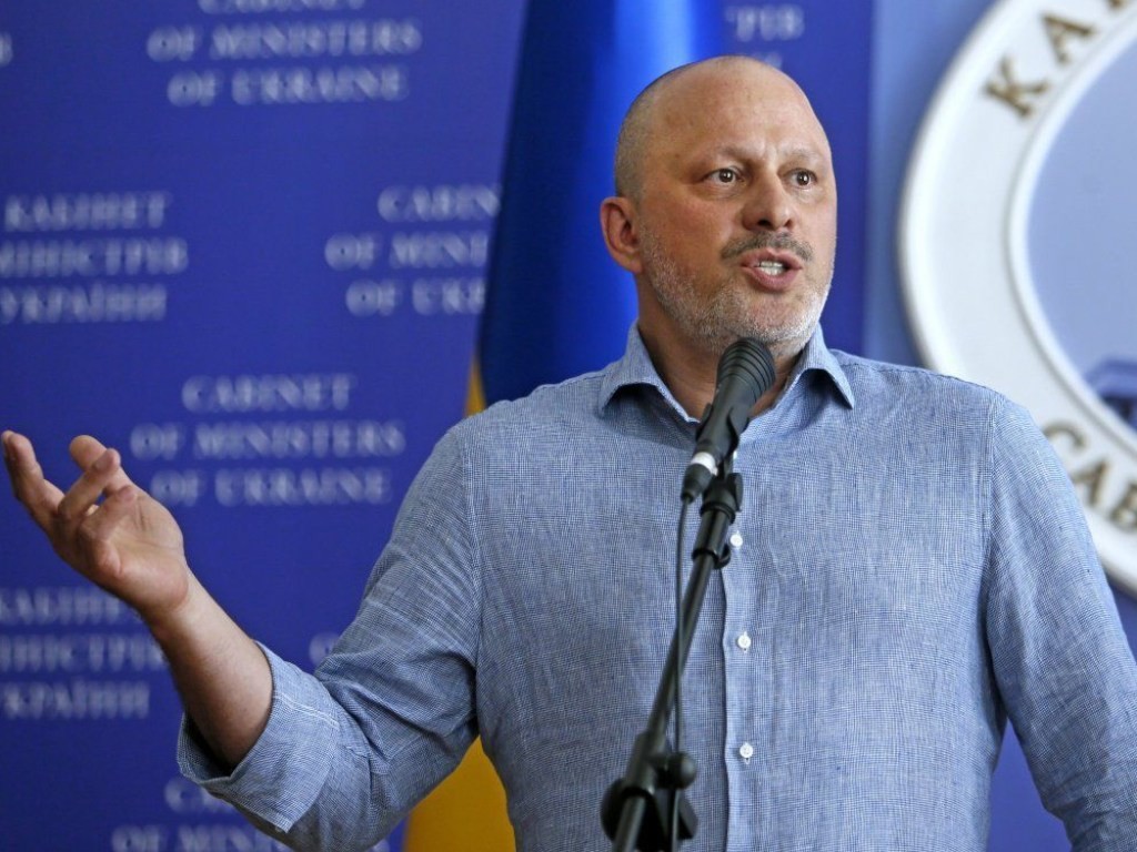 Зураб Аласиния