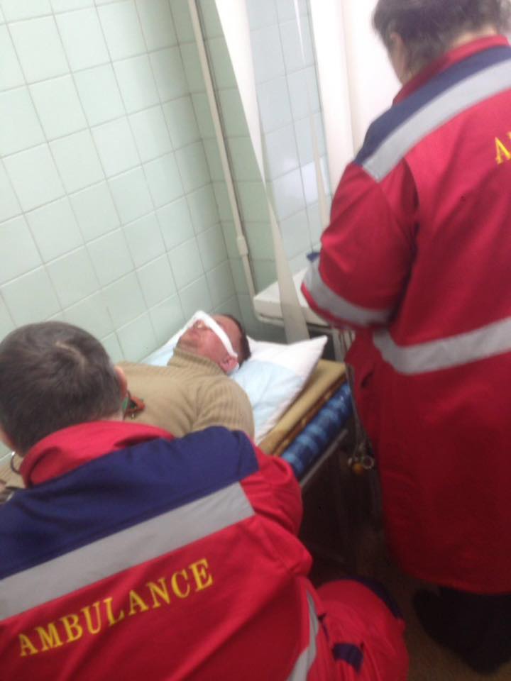 Юрий Левченко пострадал на акции против застройки. Источник фото – Facebook Святослава Кутняка