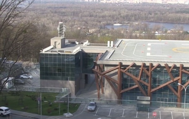 КВЦ Парковый передали в управление Нацагентству по розыску и менеджмента активов. Фото: Цензор.НЕТ