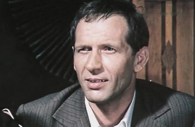 Умер Геннадий Фролов 