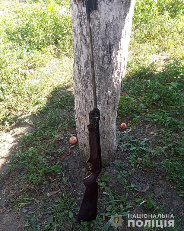 В Харькове за торговлю оружием задержали военного