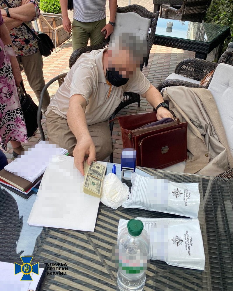 В Киеве арбитражный управляющий требовал от частного застройщика взятку