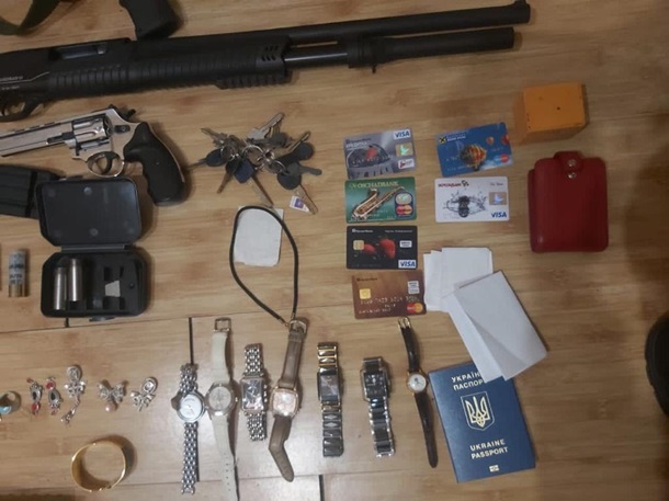 На Киевщине задержали членов вооруженной банды