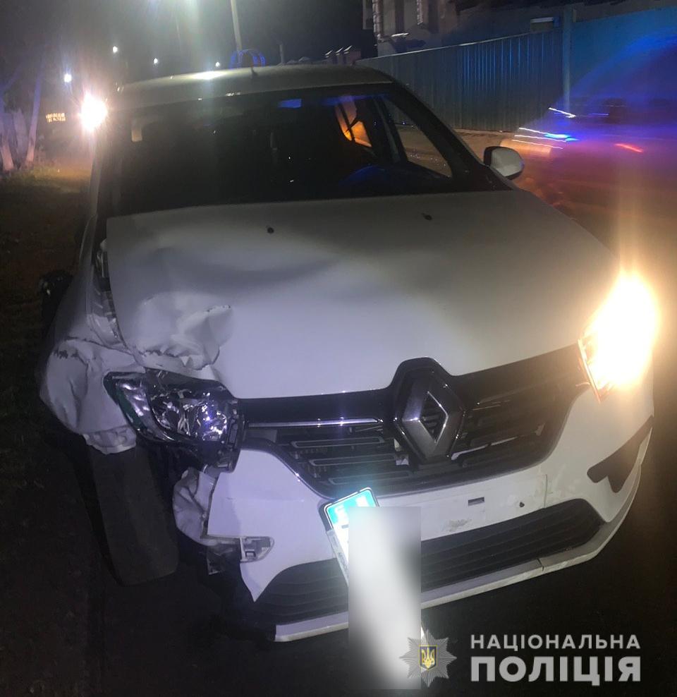 На Киевщине пьяный водитель сбил ребенка и въехал в автобус