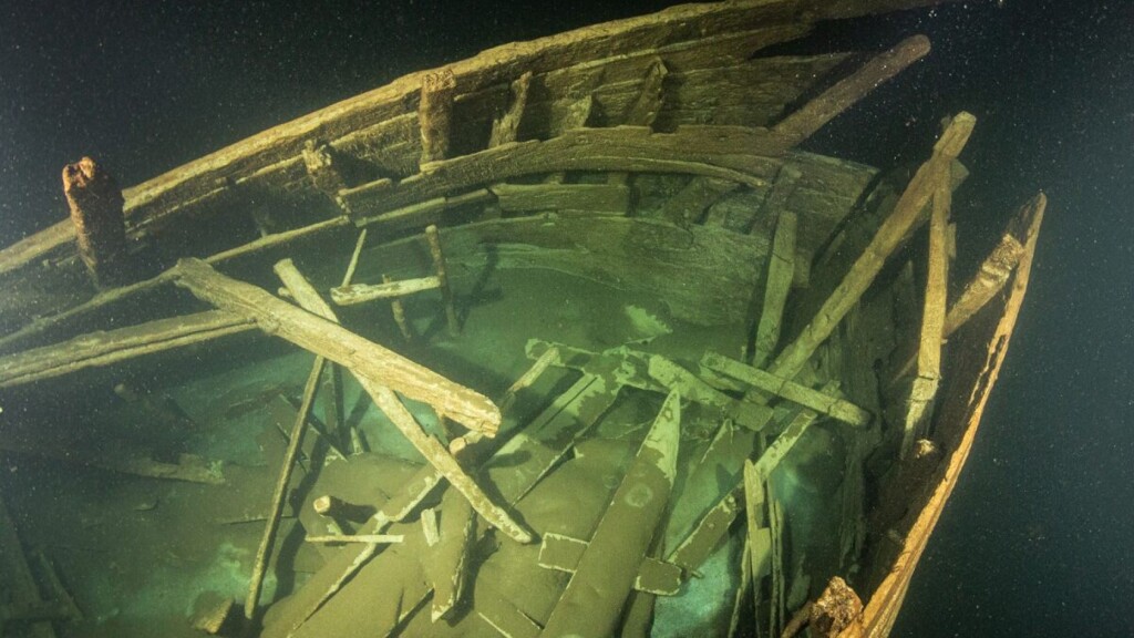 В Балтике нашли идеально сохранившийся 400-летний корабль