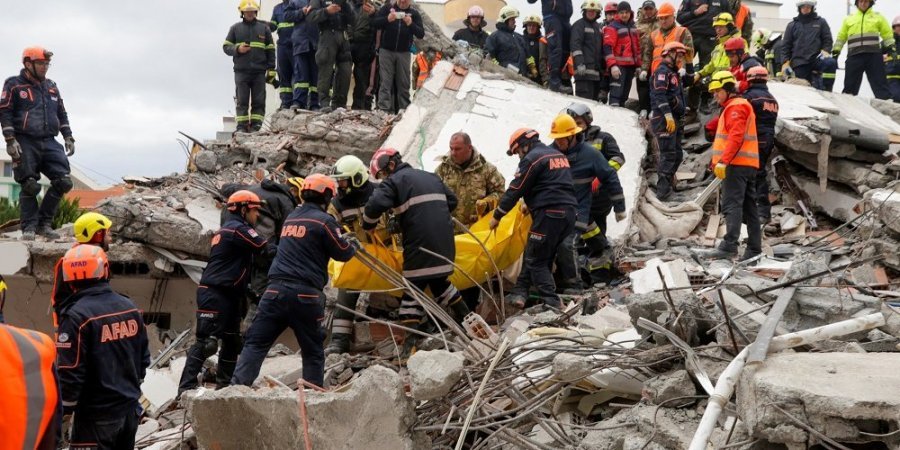 В Албании погибли люди из-за землетрясения 