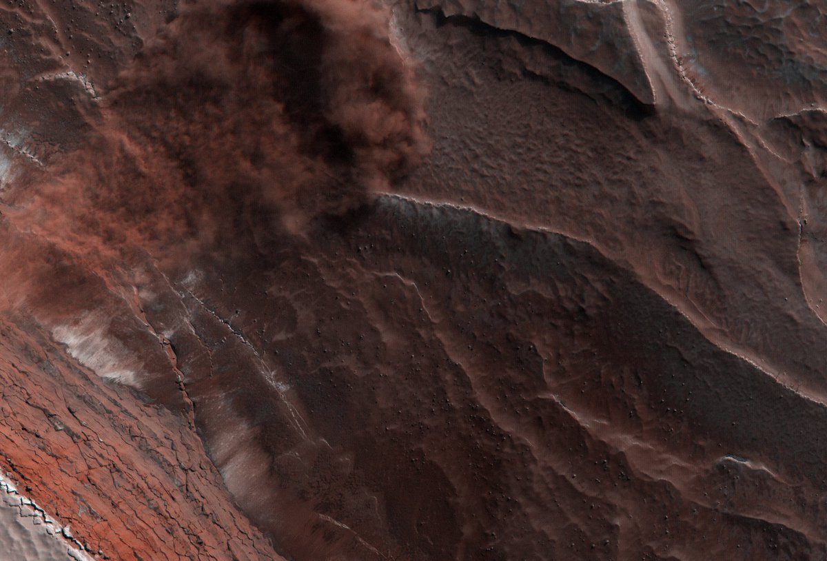 Лавина на Марсе (Фото: NASA)
