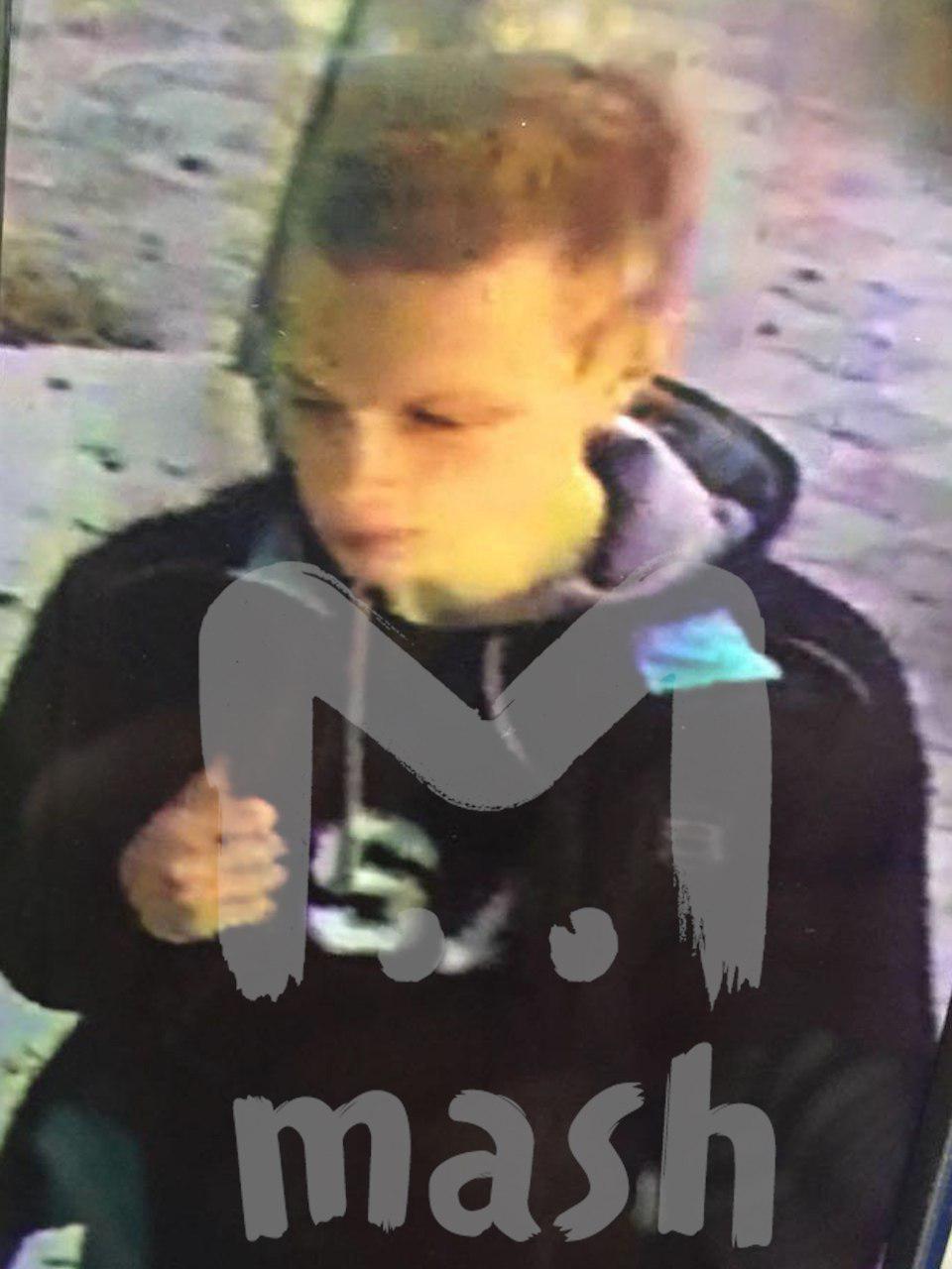 Фото предполагаемого террориста с камер наблюдения