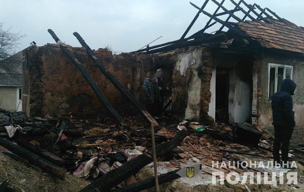 Последствия взрыва и пожара в жилом доме в селе Рокосово