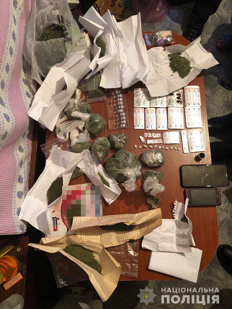 У киевлянки изъяли наркотиков на полмиллиона гривен