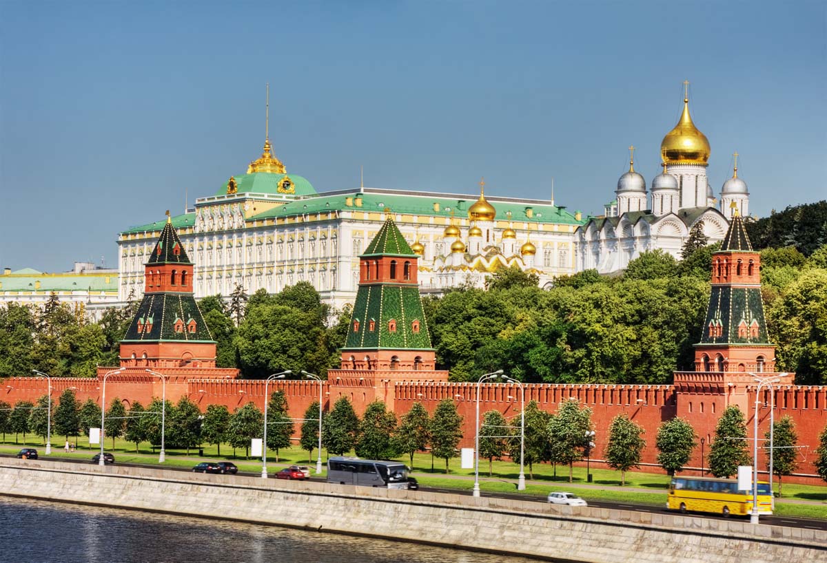 Кремль может ограничить въезд в Россию украинцам ближе к дате проведения выборов в Украине