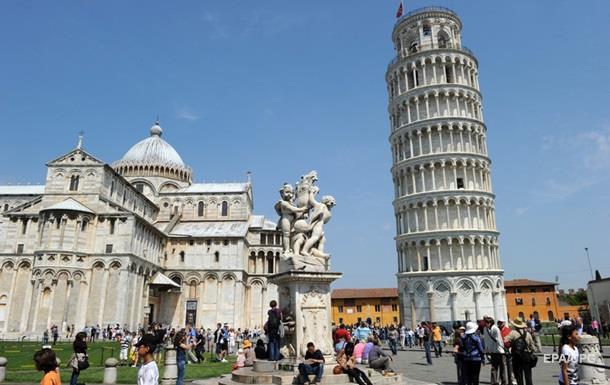 Пизанская башня выравнивается