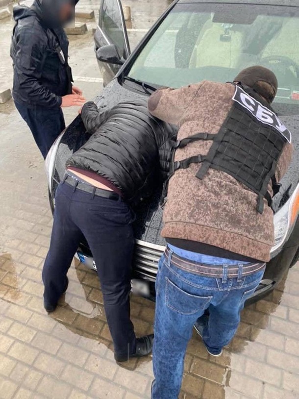 В Одесской области чиновник полиции вымогал взятку за закрытие уголовного дела