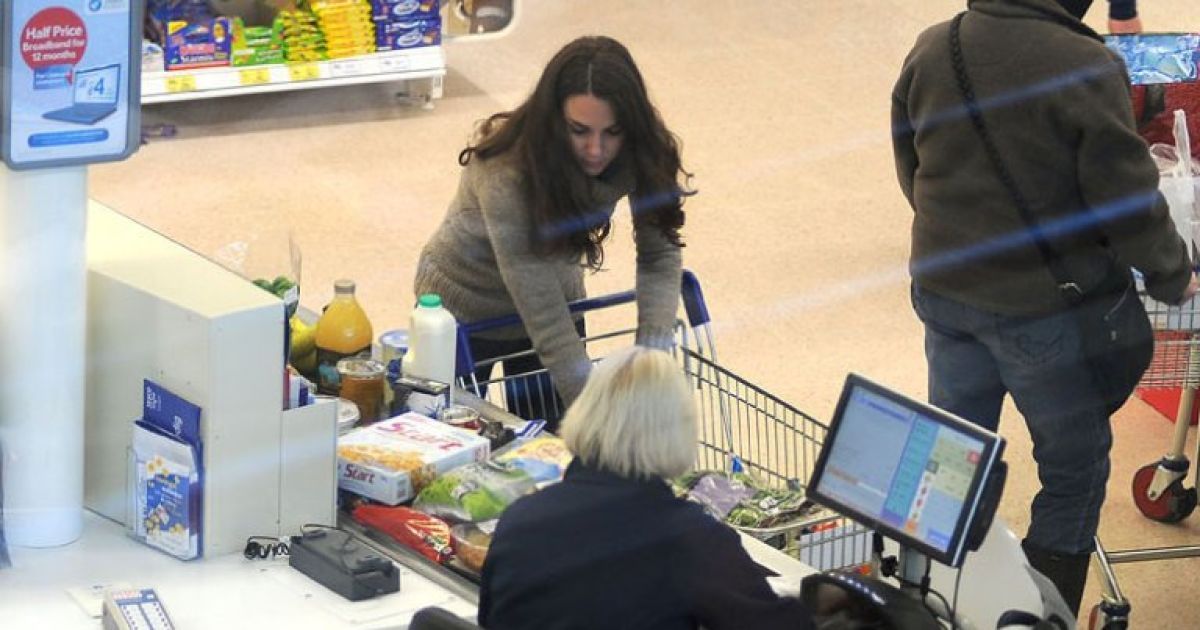 Кейт Миддлтон в супермаркете