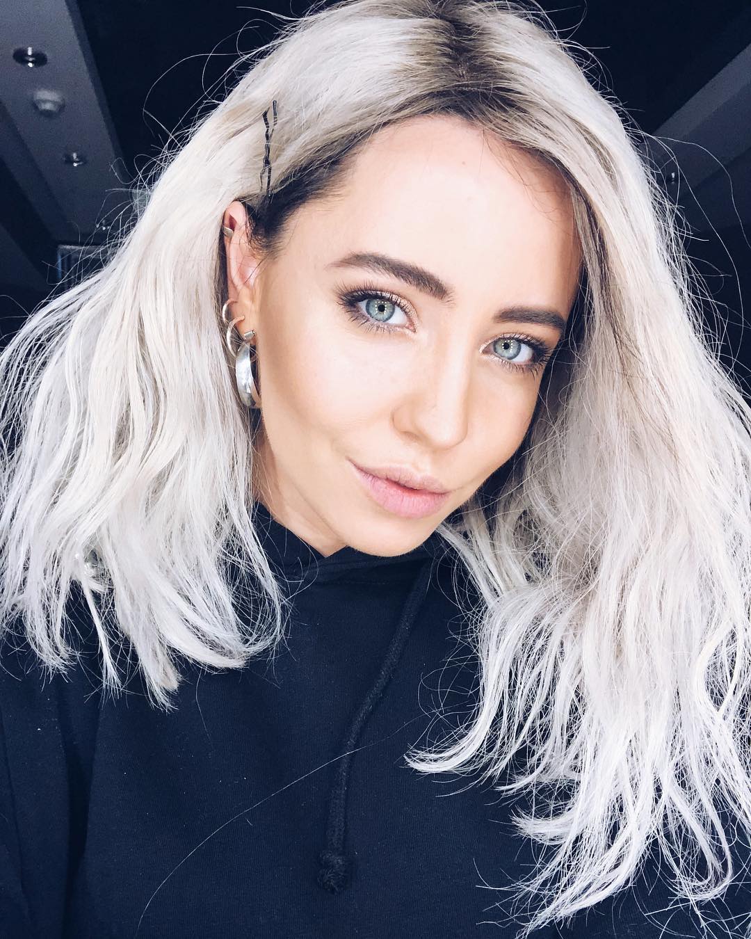 Надя Дорофеева пожалела о том, что изменила цвет волос