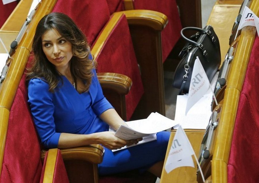 Злата Огневич сложила депутатский мандат в 2015 году