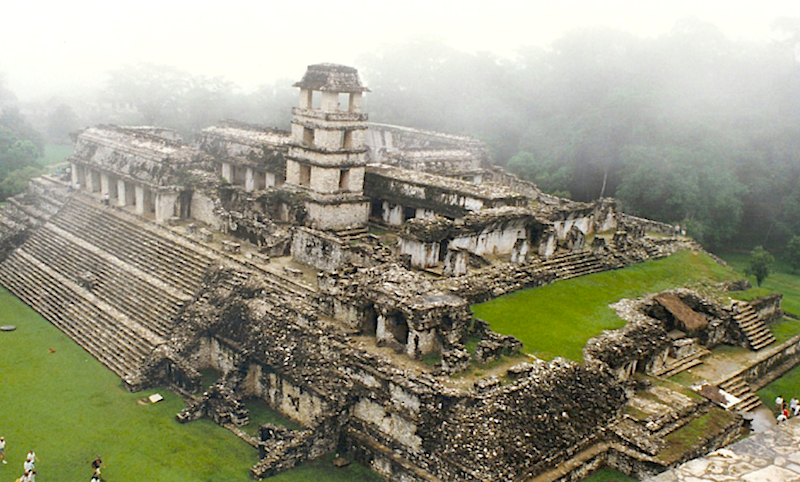 Дворец правителей Паленке (Мексика)