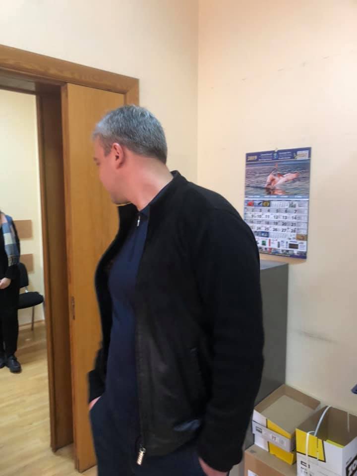 Неизвестные ворвались в МОЗ