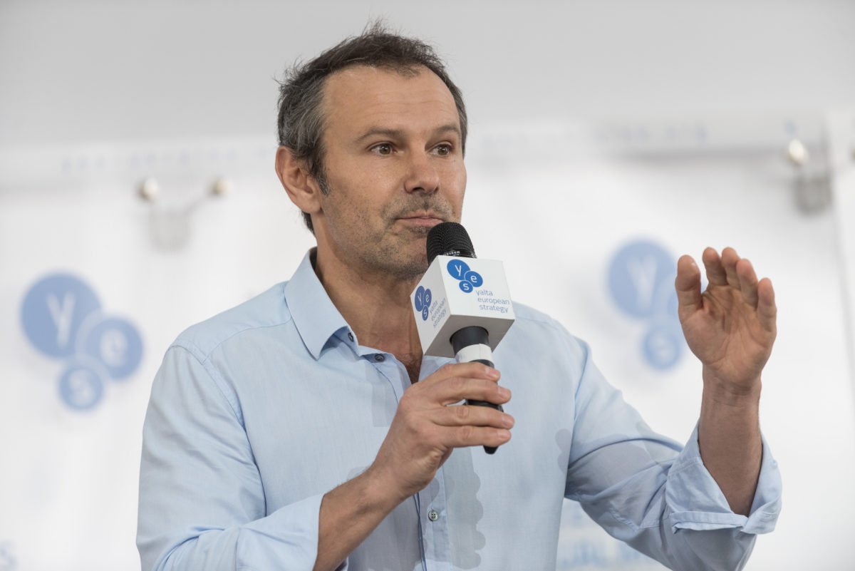 Святослав Вакарчук