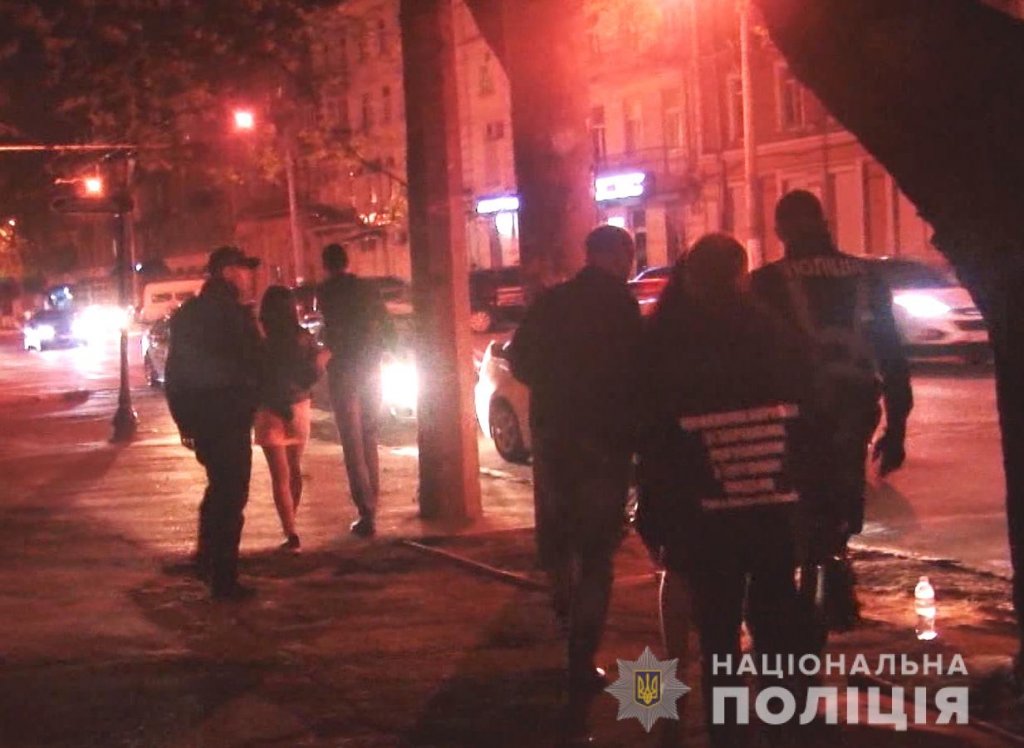 В Одессе за занятие проституцией задержали 23 девушки