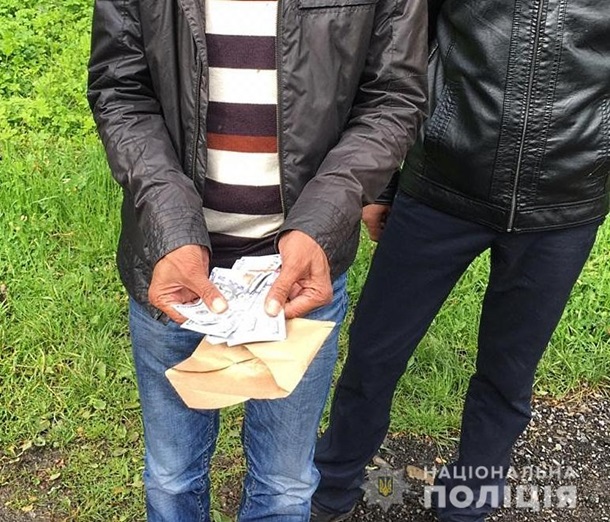 В Киеве задержали группировку, которая переправляла через границу нелегалов