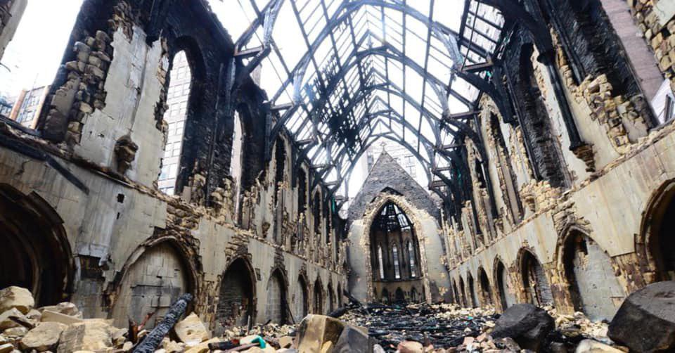 Последствия пожара в Соборе Парижской Богоматери 