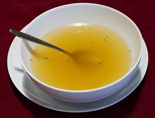 Бульон полезен при простуде Фото: pixabay.com