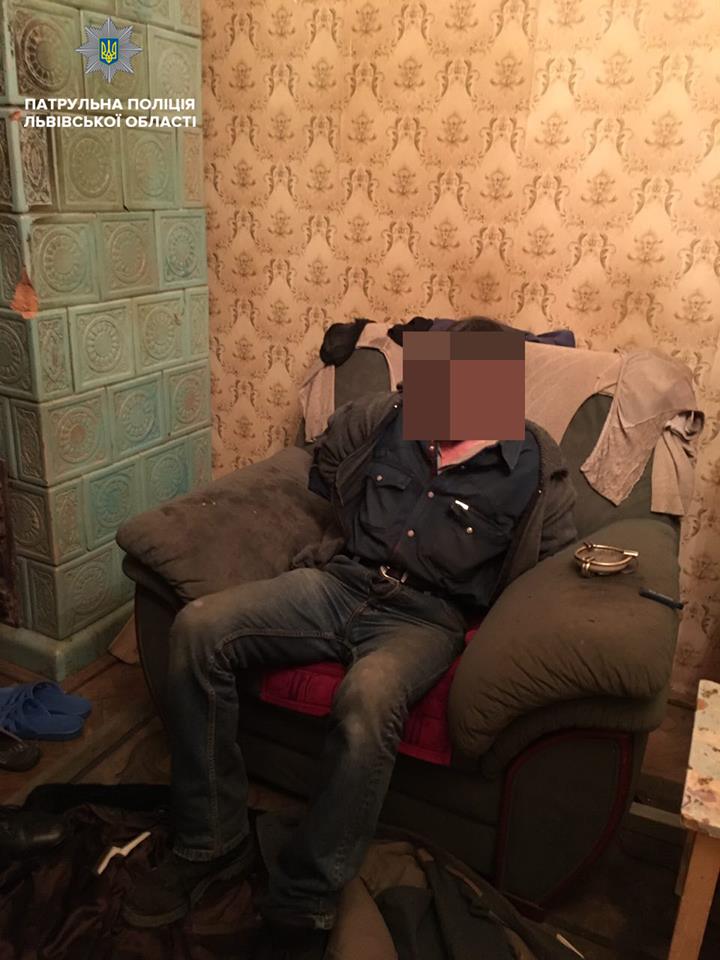 Стрельба в подьезде