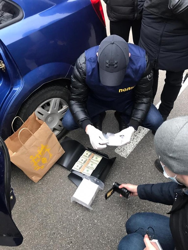 На Киевщине руководство ОТГ поймали на крупной взятке