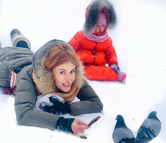 Слава Каминская показала, как отдыхает вместе с семьей 