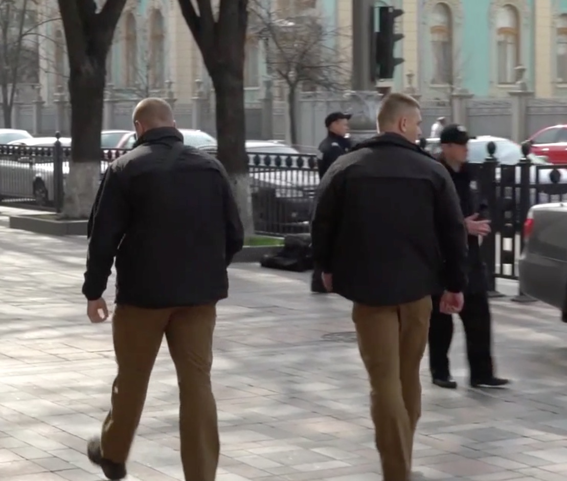 Два охранника Игоря Котвицкого, народного депутата Украины