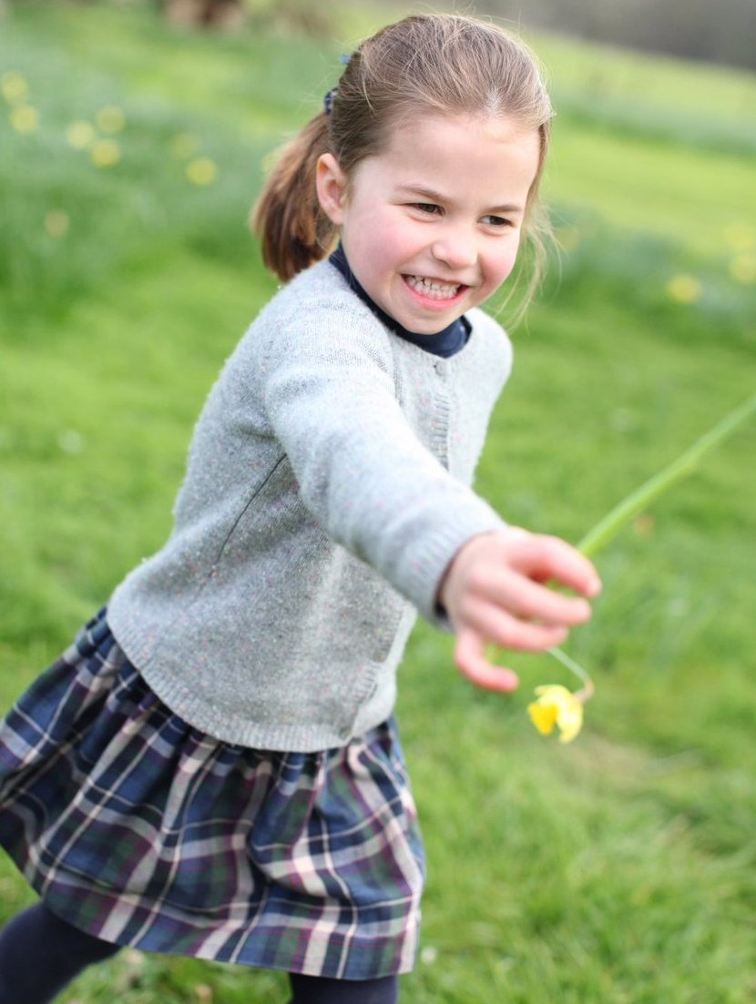 Свежие фото принцессы Шарлотты