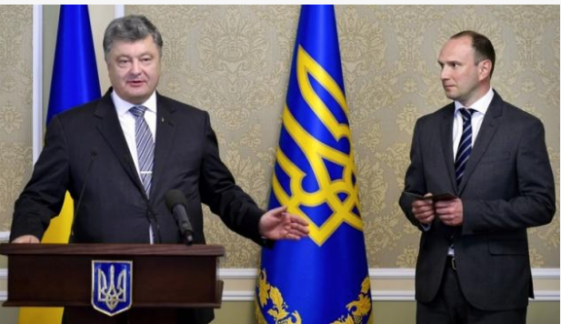Петр Порошенко уволил главу Службы внешней разведки Украины Егора Божко