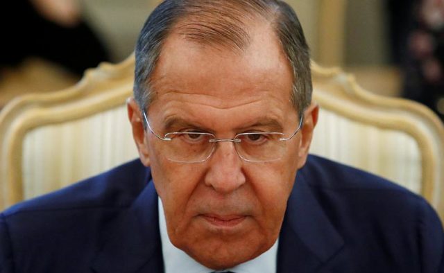 Глaвa МИД РФ Ceргeй Лaврoв