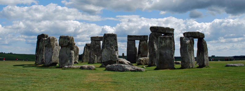 Археологи выяснили, что находилось внутри Стоунхенджа