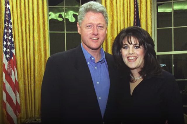 Моника Левински - участница сексуально-политического скандала с участием экс-президента США Билла Клинтона