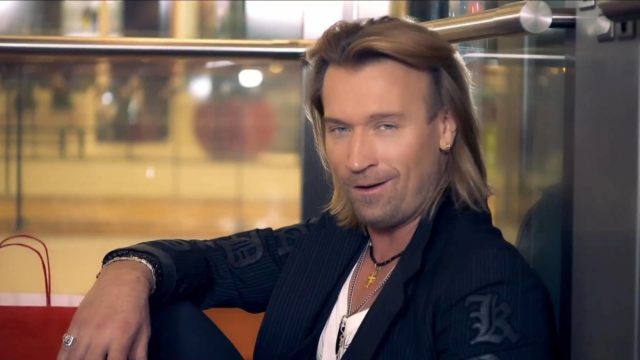 Олег Винник исполнил мечту юной поклонницы